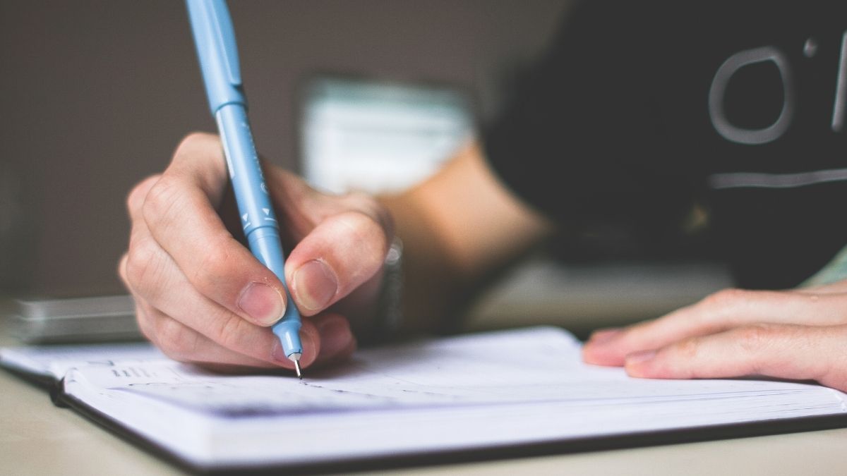 como redactar un ensayo